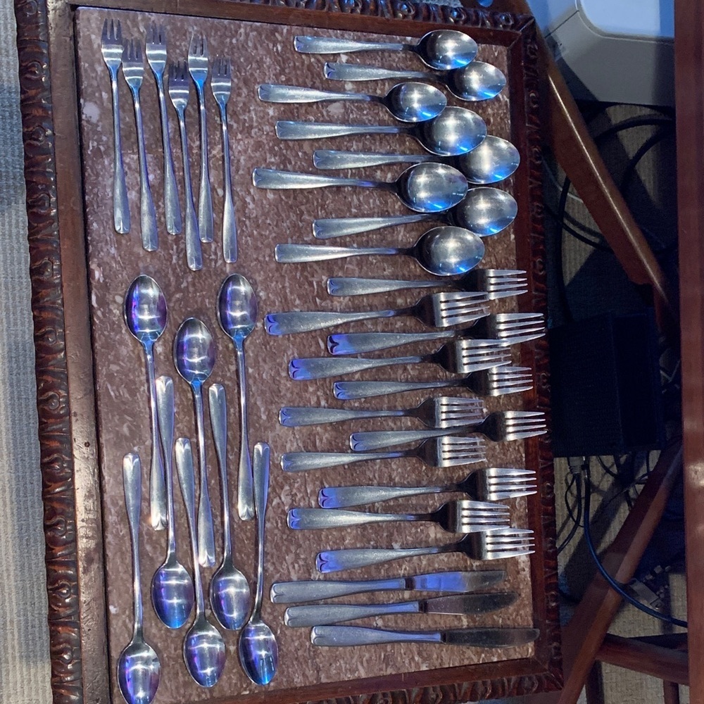 Elegant Cutlery Set